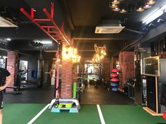-GYMPLUS私教健身会馆(大悦城店)