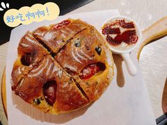 餐前面包-恰餐厅及酒吧CHAR Bar & Grill(北京三里屯洲际店)