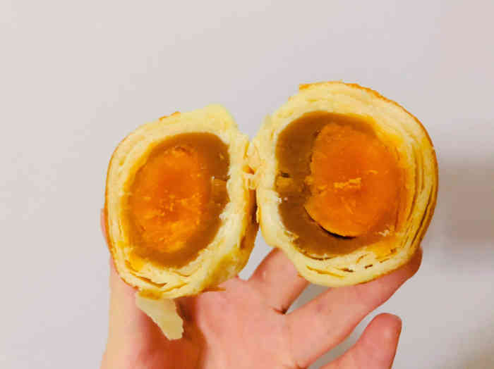 鲜鲜坊(国际大厦店)-"今年的月饼选了鲜鲜坊的,虽然我人不在石家.