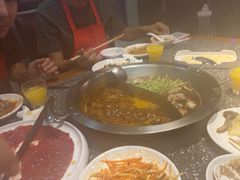 -华晟山城火锅(开发区港西东阁里店)