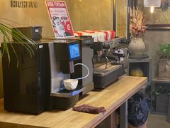 -HIGH FIVE哈福手工汉堡(桂林路店)