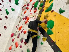 -问山MountQuest攀岩馆