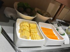 -海底捞火锅(金山百联店)