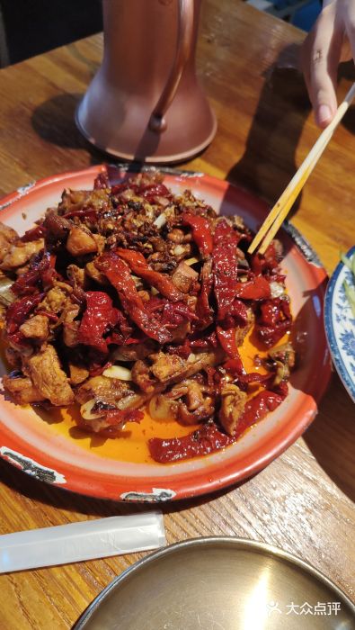 柴窝堡22号辣子鸡·传承新疆菜图片