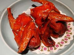 陶陶居脆皮乳鸽-陶陶居酒家(新天地店)