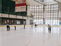 -冰纷万象滑冰场(深圳万象城店)
