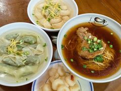 大排面-忆秦园小笼包(惠山古镇总店)