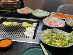 -臻牛烤肉