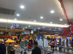 -大润发·停车场