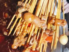 -李记称盘牛杂串串(广厦店)