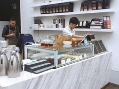 -UNI UNI(环亚凯瑟琳店)