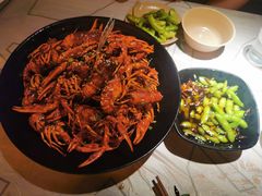 -巴厘龙虾·榜首油焖大虾(音乐学院·沿江酒馆店)