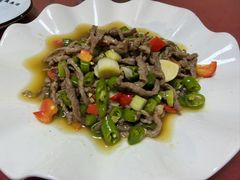 -邱二餐馆