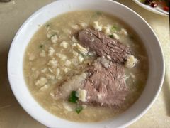 牛肉泡馍-黄家泡馍馆·非遗老字号·清真(凤九海荣名城店)