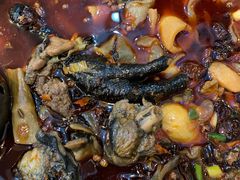 黑竹香鸡双人餐-黑竹香鸡(营和巷店)