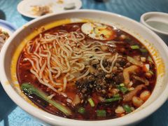 -张氏宽窄巷成都菜(澳德乐店)
