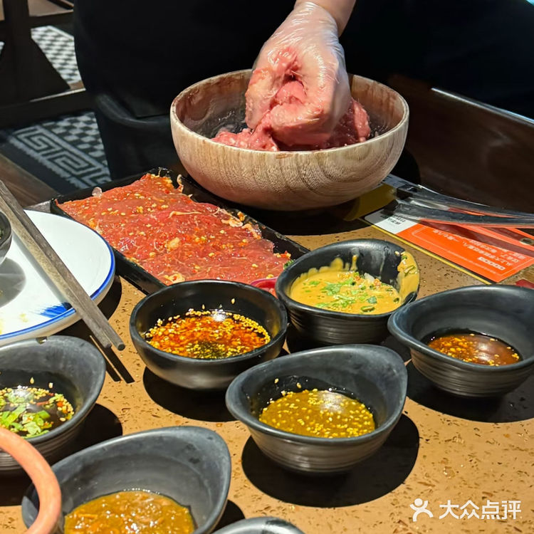 在重八牛府我能吃八百个牛肉丸子！