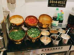 -重庆川渝肥妹火锅