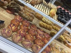 -焙丽拾光(麦凯乐直营店)