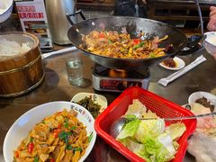 -富正毅三下锅·湘西韵味(天门山索道店)