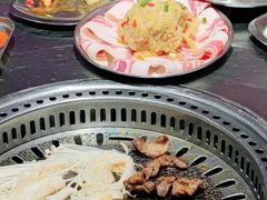 -马路牙子烧烤音乐酒馆(望京店)