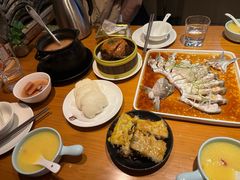 -莲餐厅·湖北菜·潜江小龙虾店(愚园路店)