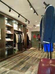 -优刻西服西装定制(金轮国际广场店)