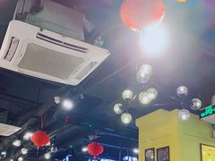 大堂-钢管厂五区小郡肝串串香(南山店)
