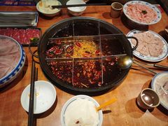 -周小明火锅(黑金冠社区店)