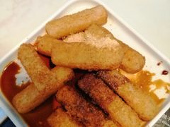-德林酸菜鱼火锅(南丹店)