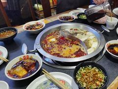 -沸炉重庆老火锅(军事博物馆店)