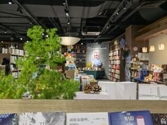 -漓江书院(三祺广场店)