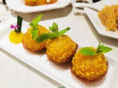 -蘩楼(南京西路中信泰富店)