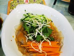 鸡丝拉皮-烤肉季饭庄