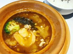 -鸿星花园酒家(银亿家园店)