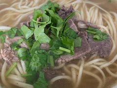-十二忠手拉面(中华路店)