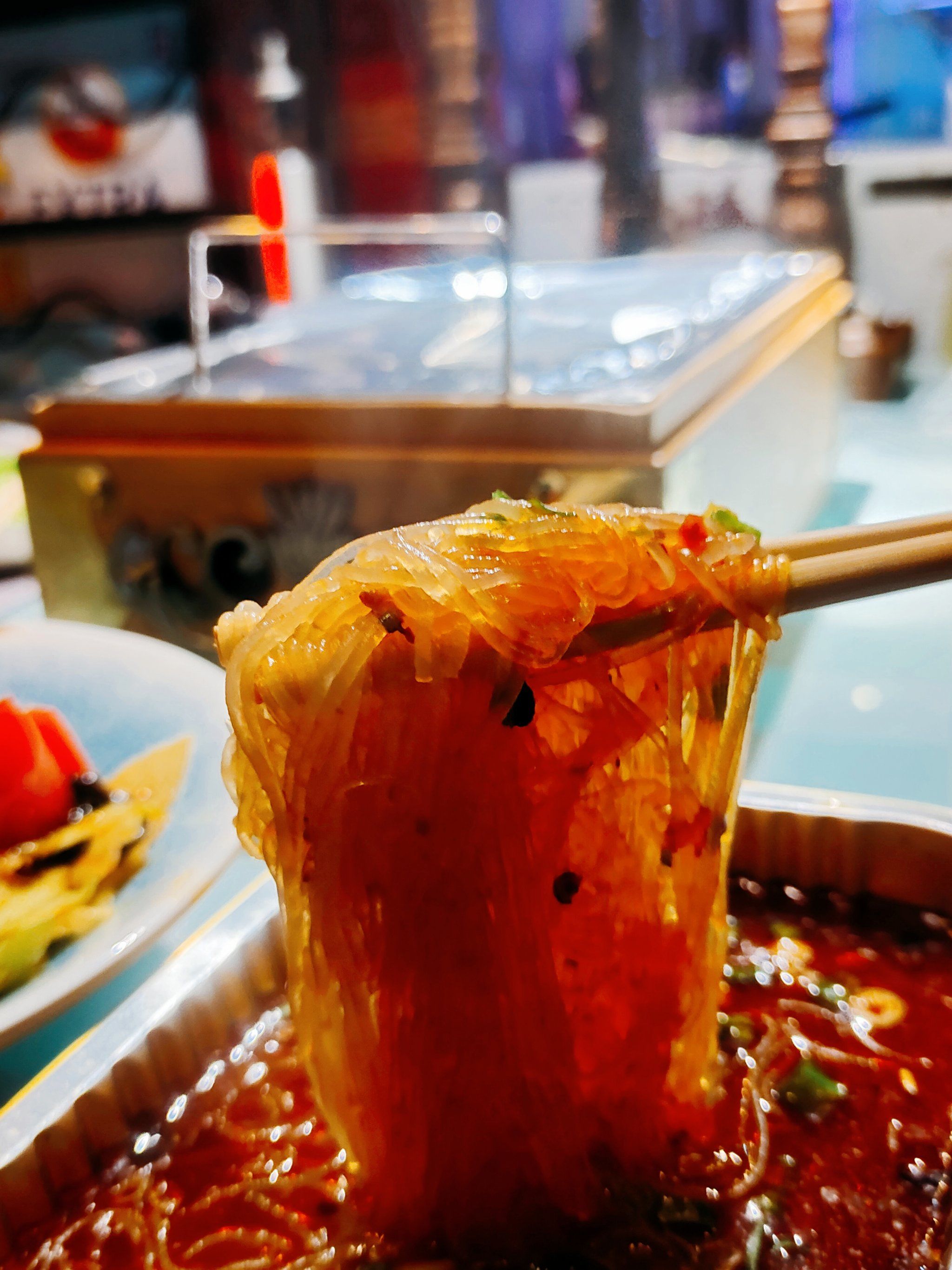 来一碗热腾腾的锡纸粉丝