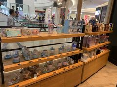 零售区-星巴克(北京王府井店)