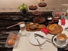 -Salon de Ville浦江汇(上海外滩华尔道夫酒店店)