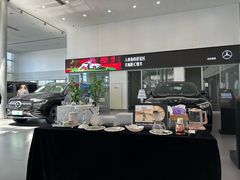 -天津波士信达奔驰4S店(卫津南路店)