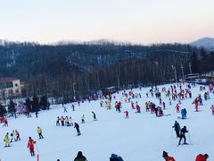 -亚布力新体委滑雪场
