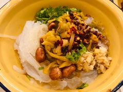 刮凉粉-东排食堂长沙小吃大排档(五一广场店)