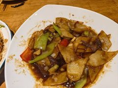 -蒙艾里民族传统菜蒙餐