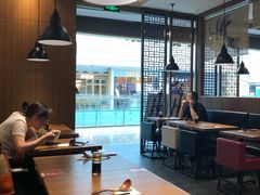 靠窗位-阿香米线(大唐西市大润发店)