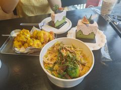 -W COLLECTIVE  DESSERT SHOP