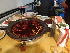-渝宗老灶火锅(时代天街店)