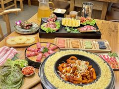 -青瓦餐厅·生鱼片·韩园烤肉(西塔店)