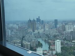 -上海龙之梦万丽酒店