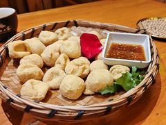 -老滇山寨•云南特色菜•地方菜•民族风情歌舞表演(金碧店)