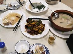 -品香菜馆(旗峰路中侨大厦店)
